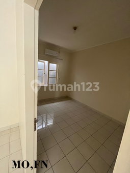 House for rent in Depok, Indonesia · Jagakarsa · 2 rooms, 1 bath