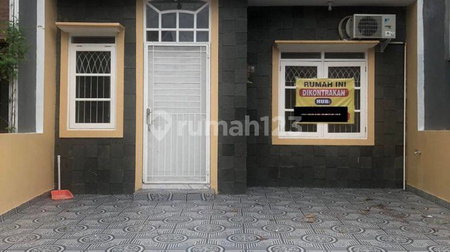 House for rent in Depok, Indonesia · Jagakarsa · 2 rooms, 1 bath