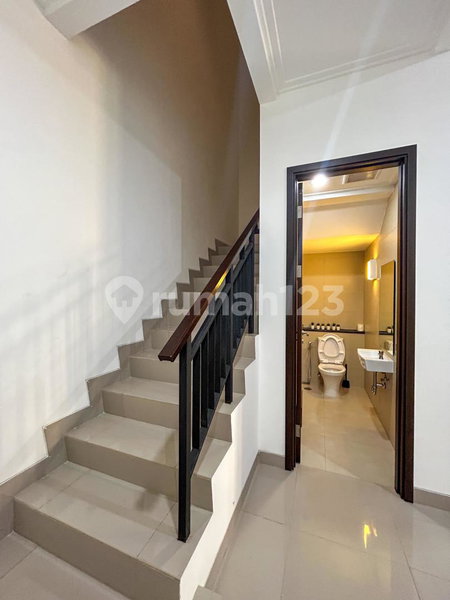 House for rent in Depok, Indonesia · Jagakarsa · 3 rooms, 3 baths