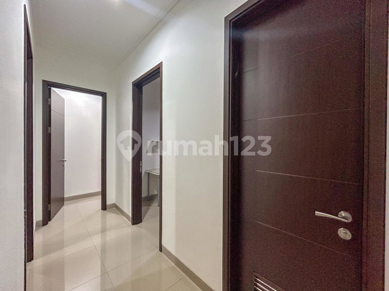 House for rent in Depok, Indonesia · Jagakarsa · 3 rooms, 3 baths