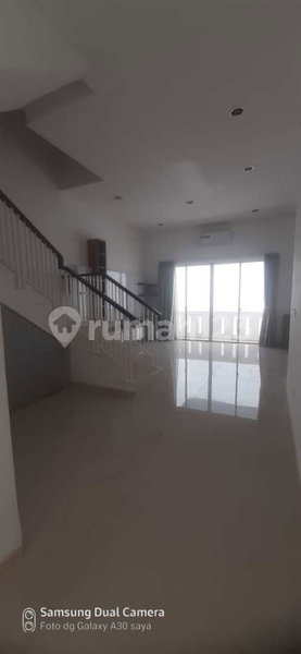 House for rent in Surabaya, Indonesia · 2 rooms, 2 baths