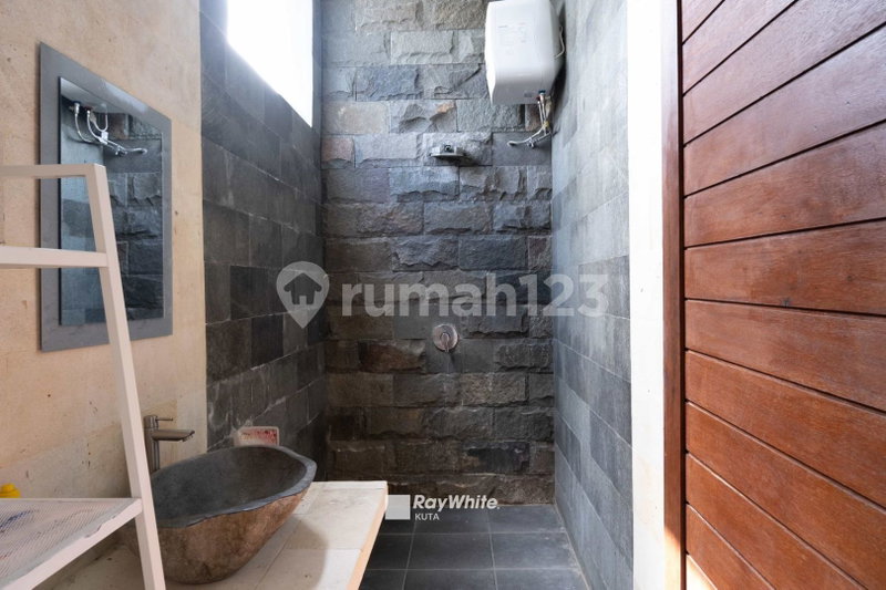 House for rent in South Jakarta, Indonesia · Kebayoran Lama · 3 rooms, 2 baths