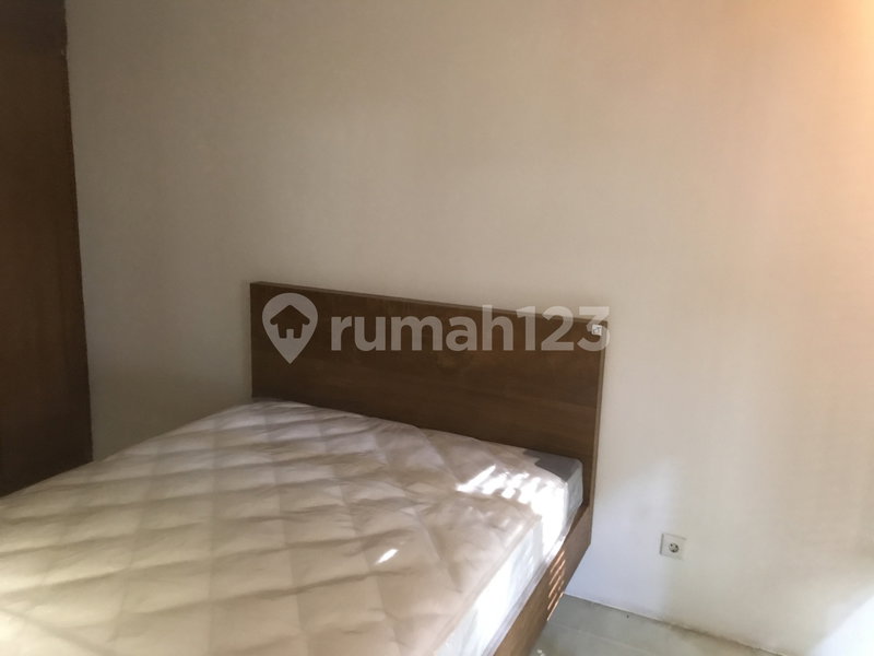 House for rent in Jakarta, Indonesia · Pasar Minggu · 4 rooms, 3 baths