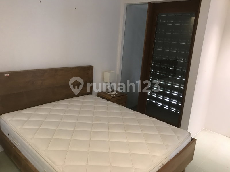 House for rent in Jakarta, Indonesia · Pasar Minggu · 4 rooms, 3 baths