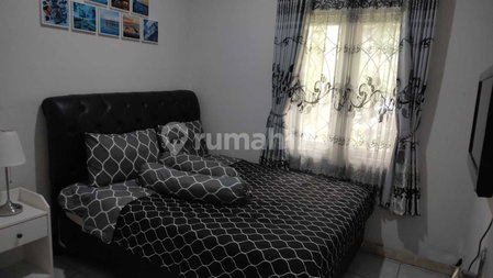 House for rent in Surabaya, Indonesia · 6 rooms, 4 baths