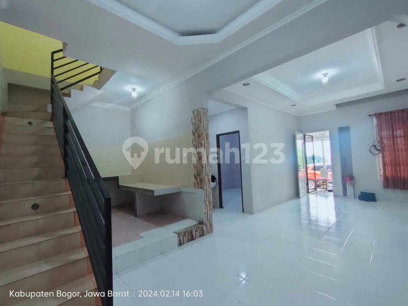 House for rent in Cibinong, Indonesia · 3 rooms, 2 baths
