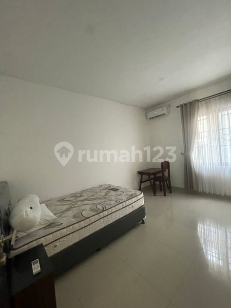 House for rent in Bandung, Indonesia · 4 rooms, 3 baths