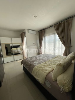 House for rent in Bandung, Indonesia · 4 rooms, 3 baths