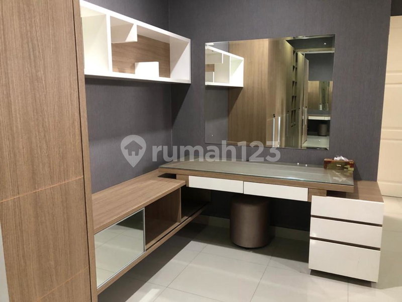 House for rent in Cikarang, Indonesia · 4 rooms, 3 baths