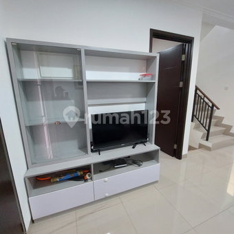 House for rent in North Jakarta, Indonesia · Penjaringan · 3 rooms, 3 baths