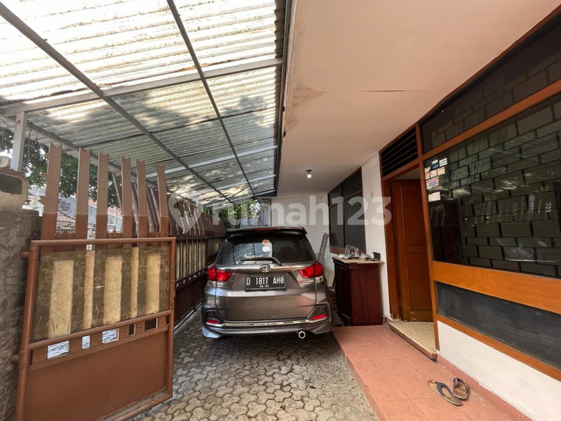 House for rent in Semarang, Indonesia · 2 rooms, 2 baths
