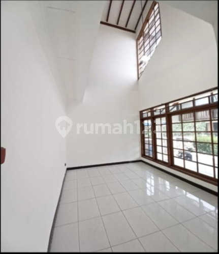 House for rent in Semarang, Indonesia · 3 rooms, 2 baths