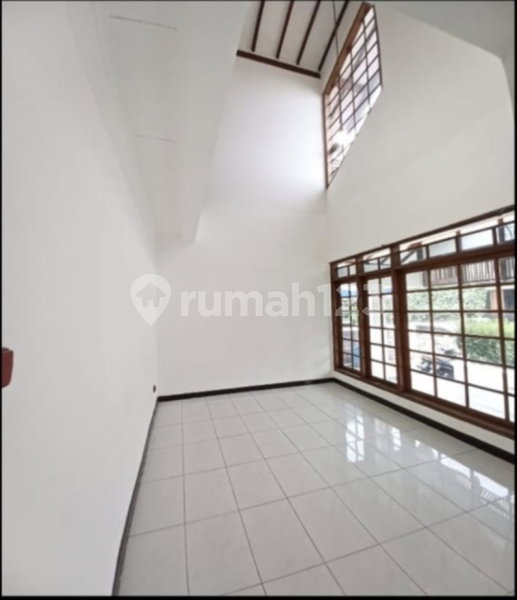 House for rent in Semarang, Indonesia · 3 rooms, 2 baths