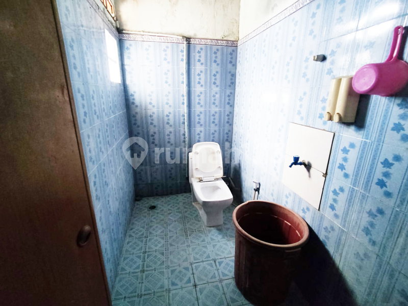 House for rent in Semarang, Indonesia · 4 rooms, 3 baths
