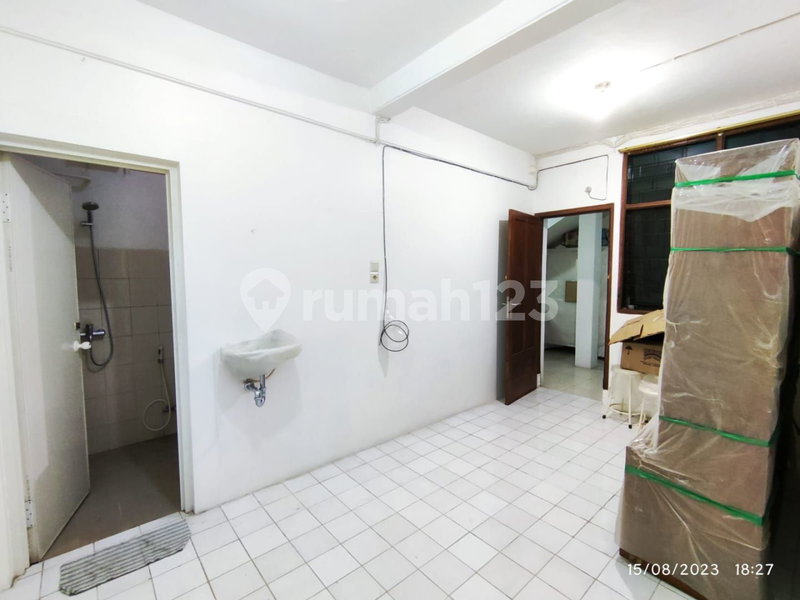 House for rent in Makassar, Indonesia · 8 rooms, 8 baths
