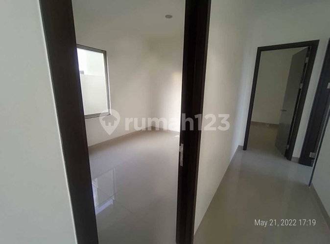 House for rent in Jakarta, Indonesia · Setiabudi · 5 rooms, 5 baths