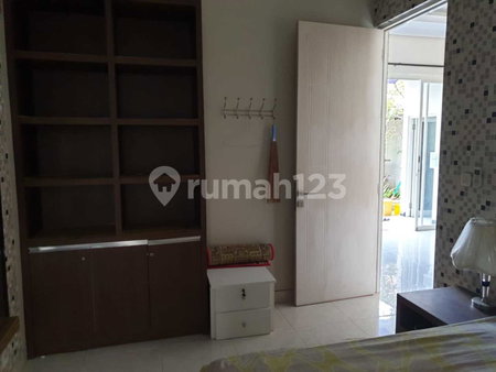 House for rent in West Jakarta, Indonesia · Kebon Jeruk · 3 rooms, 2 baths