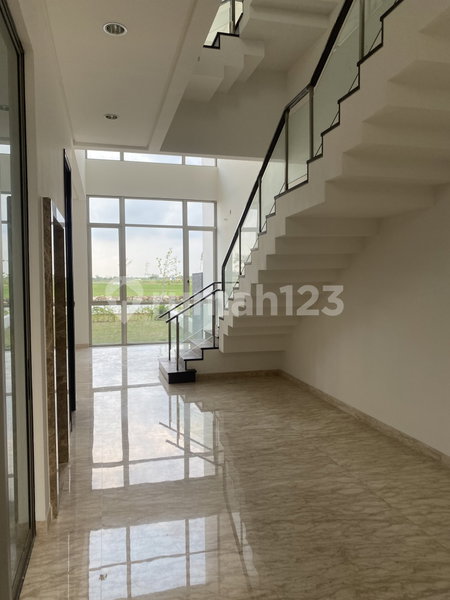 House for rent in North Jakarta, Indonesia · Penjaringan · 4 rooms, 4 baths