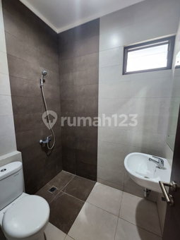 House for rent in Bekasi, Indonesia · Project · 2 rooms, 2 baths
