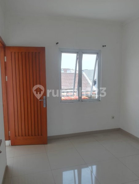 House for rent in Bekasi, Indonesia · Project · 4 rooms, 2 baths