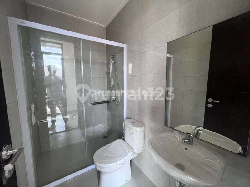 House for rent in Bekasi, Indonesia · Project · 3 rooms, 3 baths
