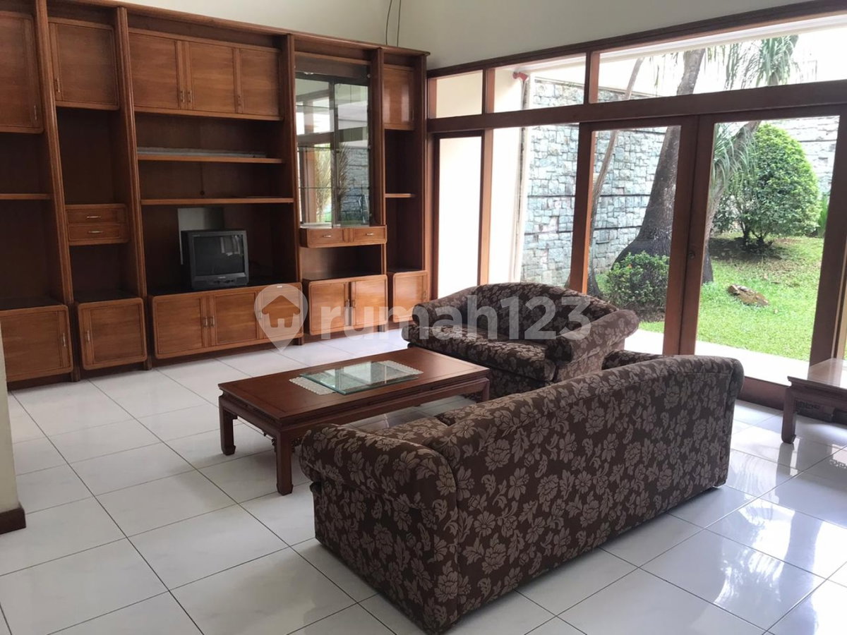 House for rent in West Jakarta, Indonesia · Cengkareng · 4 rooms, 3 baths