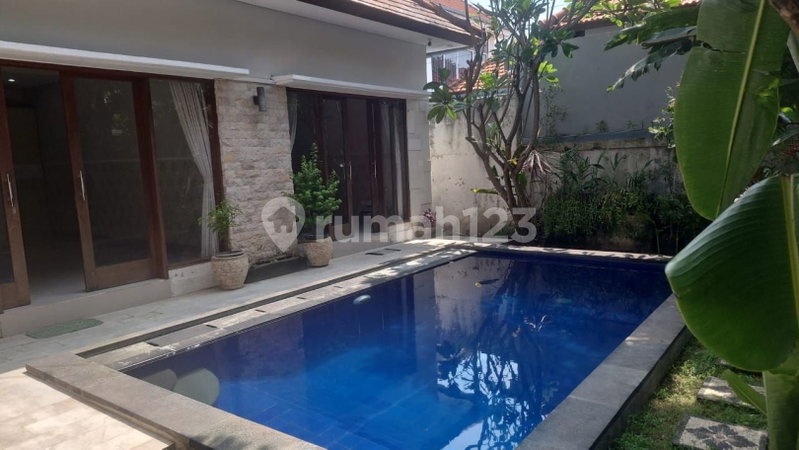 House for rent in West Jakarta, Indonesia · Cengkareng · 2 rooms, 2 baths