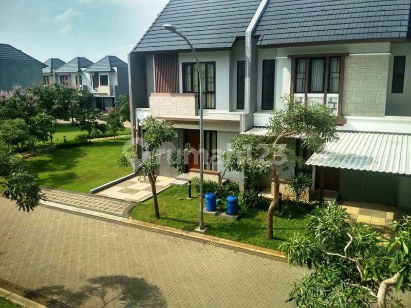 House for rent in Cikarang, Indonesia · 3 rooms, 2 baths