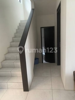 House for rent in Bandung, Indonesia · 3 rooms, 2 baths