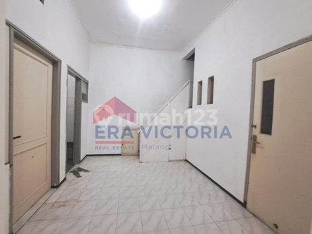 House for rent in Malang, Indonesia · 3 rooms, 1 bath