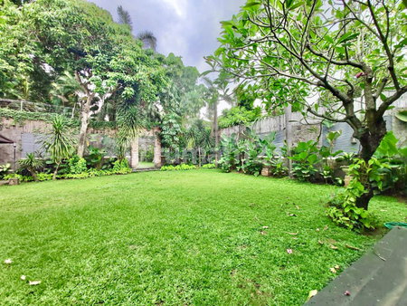 House for rent in Semarang, Indonesia · 4 rooms, 3 baths