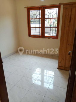 House for rent in Semarang, Indonesia · 3 rooms, 2 baths