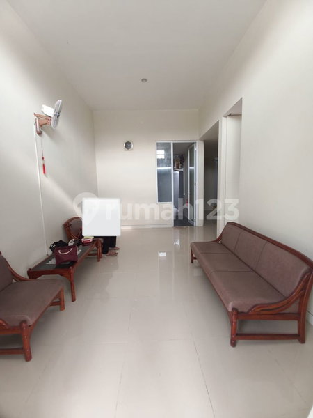 House for rent in Semarang, Indonesia · 2 rooms, 1 bath