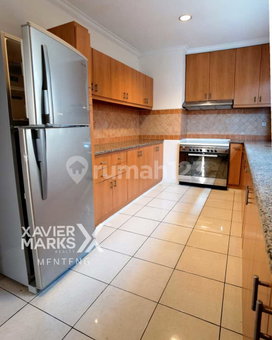 House for rent in Semarang, Indonesia · 5 rooms, 4 baths