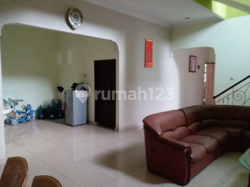 House for rent in Bandung, Indonesia · 3 rooms, 3 baths