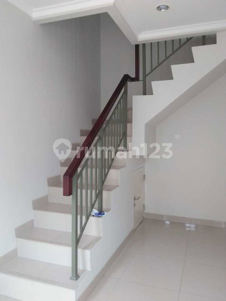 House for rent in Bandung, Indonesia · 2 rooms, 2 baths