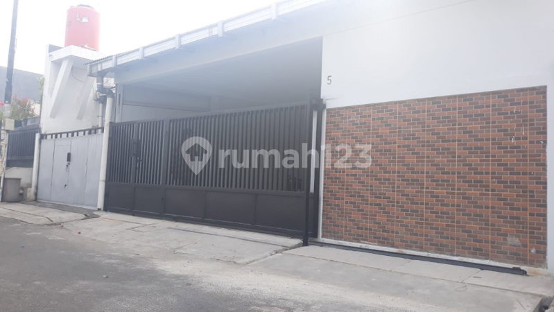 House for rent in Bandung, Indonesia · 3 rooms, 1 bath
