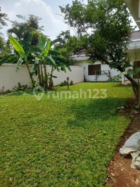 House for rent in South Jakarta, Indonesia · Pasar Minggu · 5 rooms, 4 baths