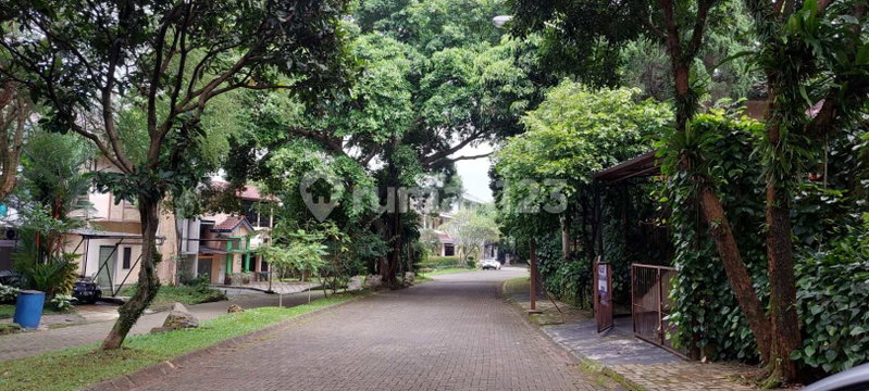 House for rent in Medan, Indonesia · Aura · 5 rooms, 3 baths