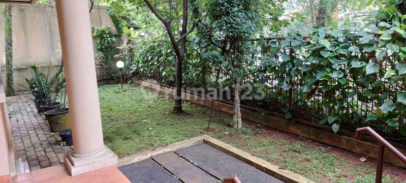 House for rent in Medan, Indonesia · Aura · 5 rooms, 3 baths