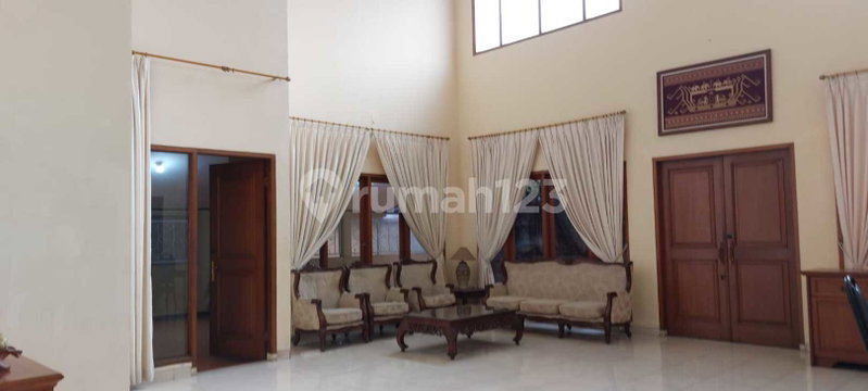 House for rent in Medan, Indonesia · Aura · 5 rooms, 3 baths