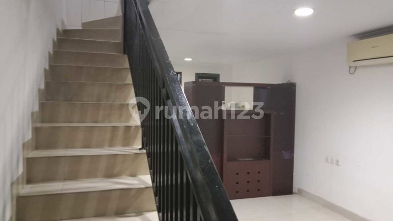 House for rent in Semarang, Indonesia · 2 rooms, 2 baths