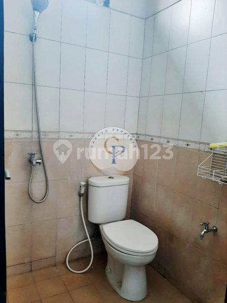 House for rent in Jakarta, Indonesia · Palmerah · 5 rooms, 4 baths