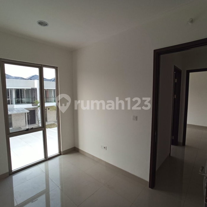 House for rent in West Jakarta, Indonesia · Kebon Jeruk · 3 rooms, 3 baths