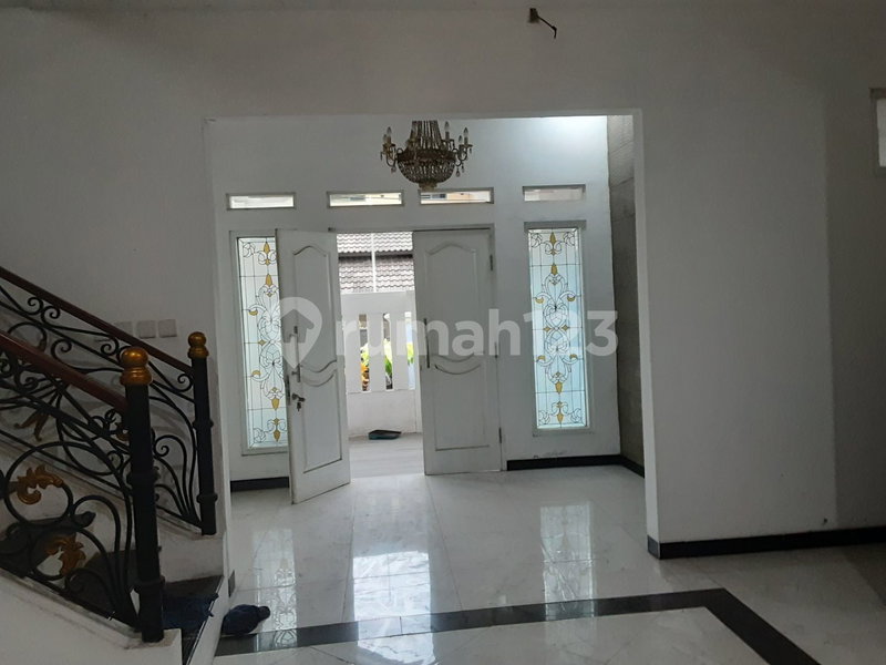 House for rent in Pamulang, Indonesia · Kedaung · 5 rooms, 4 baths