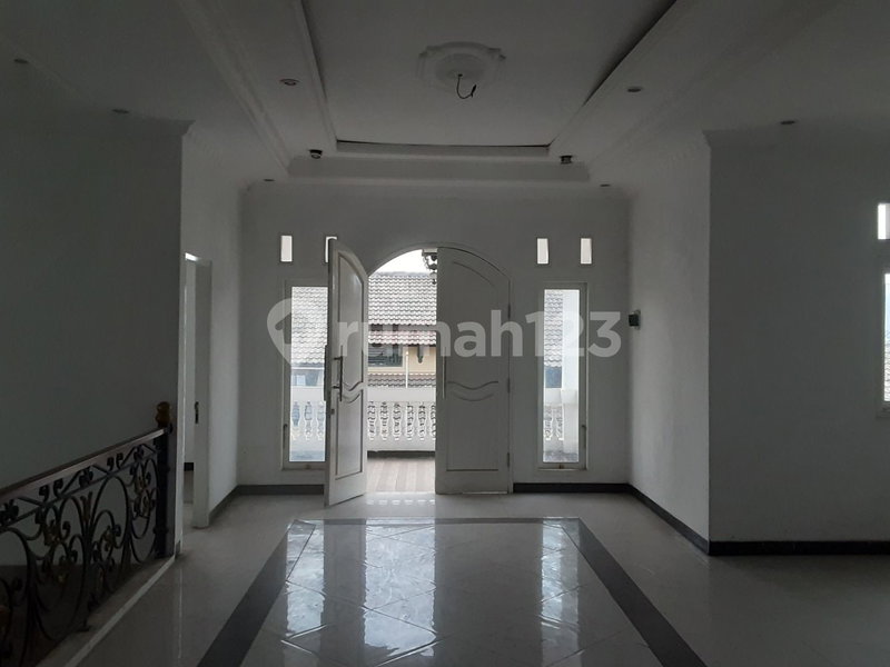 House for rent in Pamulang, Indonesia · Kedaung · 5 rooms, 4 baths