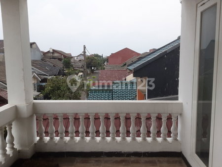 House for rent in Pamulang, Indonesia · Kedaung · 5 rooms, 4 baths