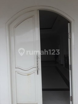 House for rent in Pamulang, Indonesia · Kedaung · 5 rooms, 4 baths