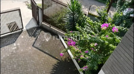 House for rent in Bandung, Indonesia · 4 rooms, 3 baths