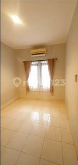 House for rent in Bandung, Indonesia · 2 rooms, 2 baths